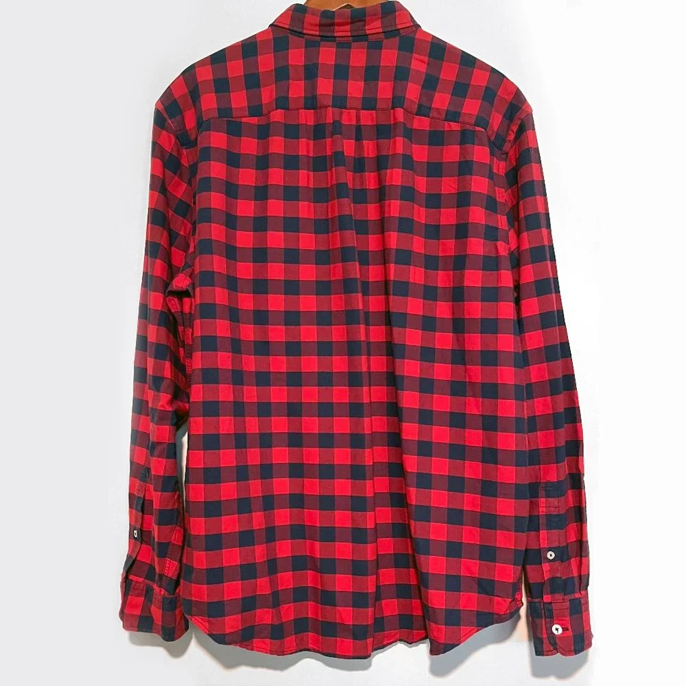 American Eagle Classic Fit Checkered Shirt